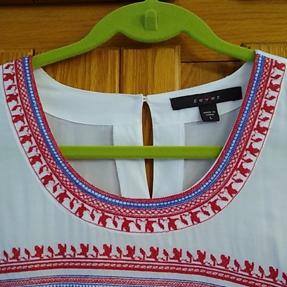 NWOT Fever Embroidered Blouse, Size L - Picture 6 of 10